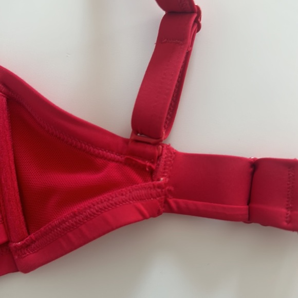 New Sea Level Twist Front Underwire Bikini Top - Picture 9 of 11